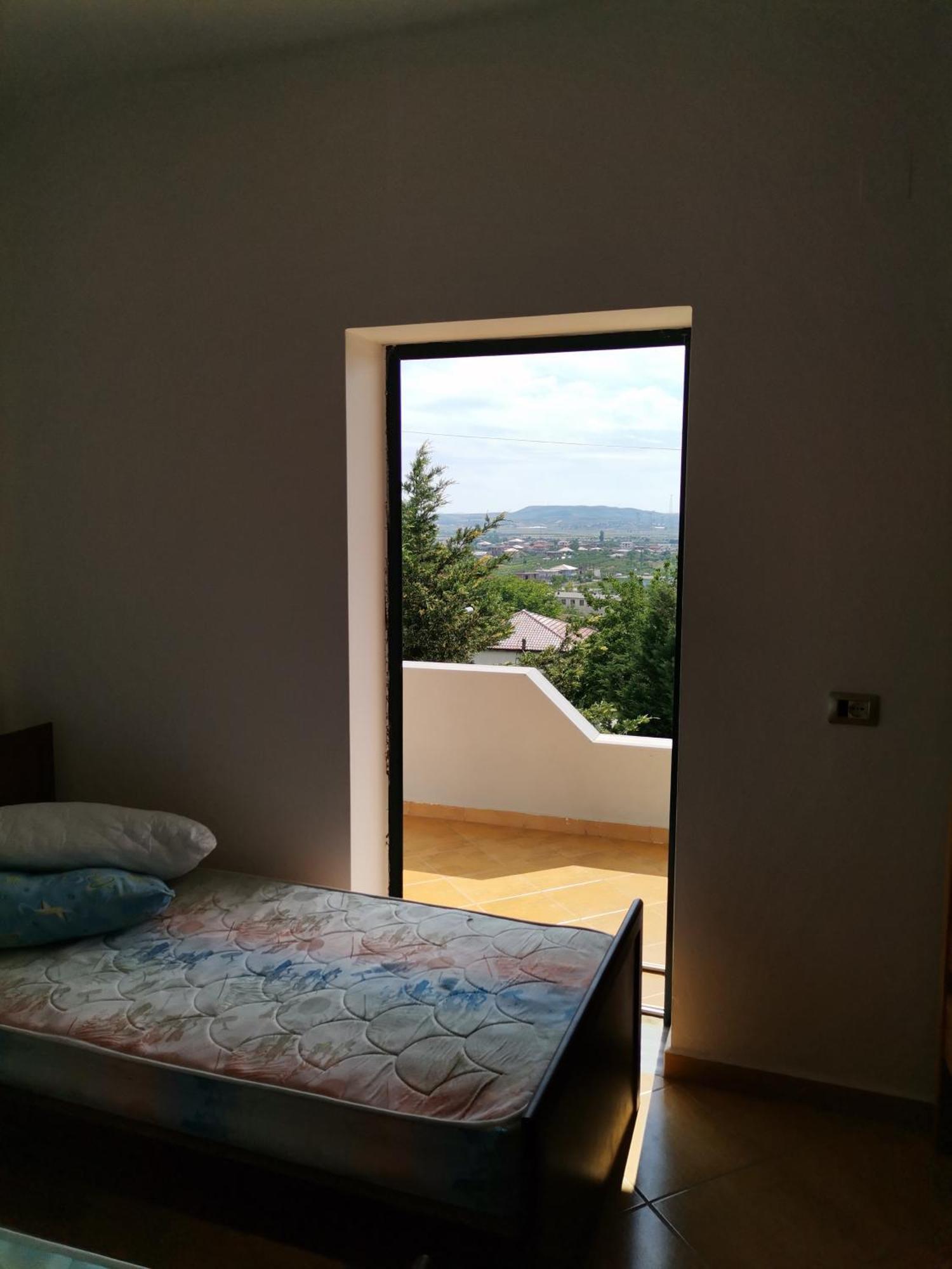 Hotel Bora Gostime Екстериор снимка