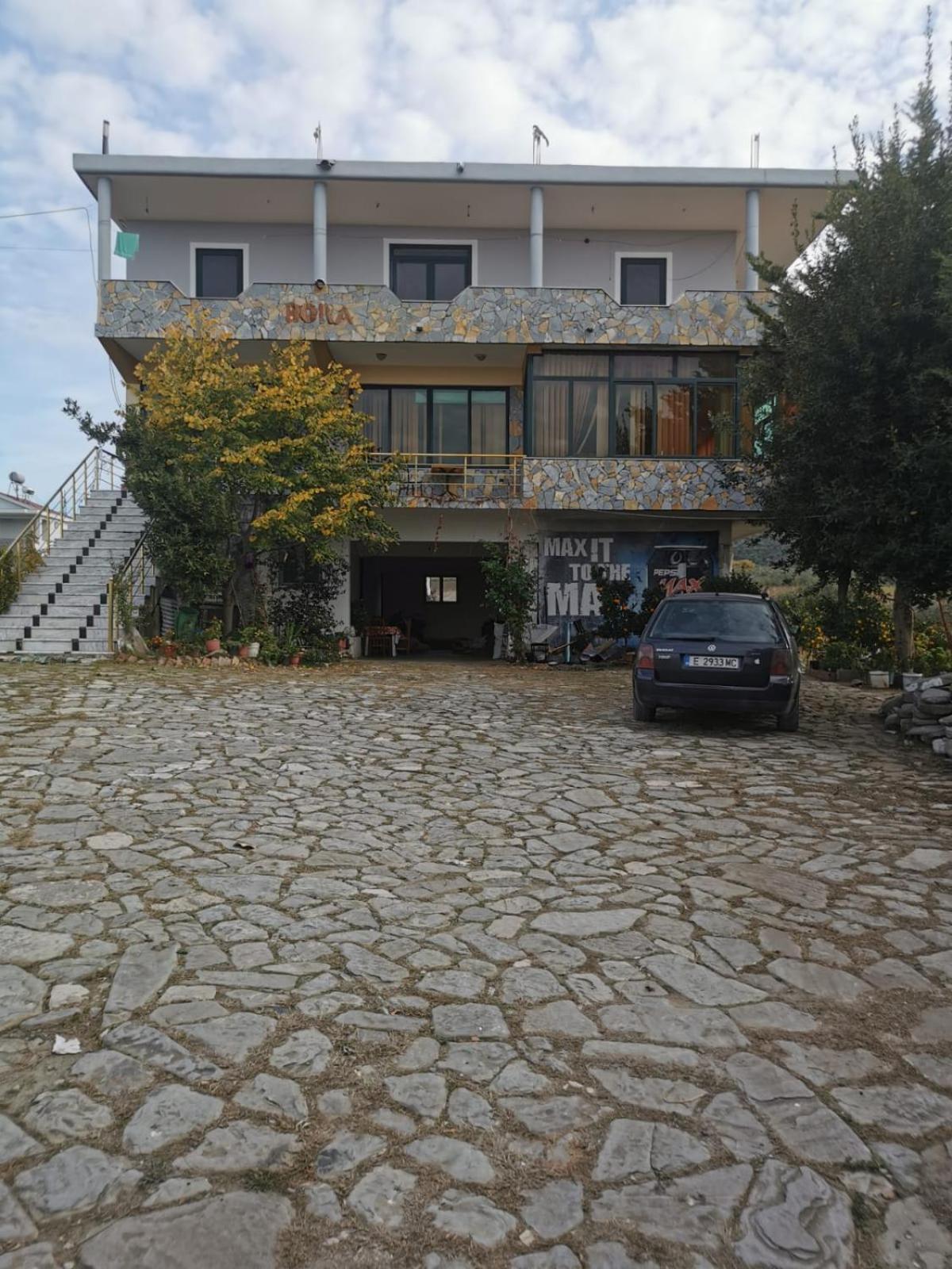 Hotel Bora Gostime Екстериор снимка